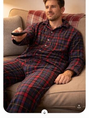 LL BEAN Men's Scotch Plaid Flannel Pajamas  Color: Macbeth   Our premium ultraso